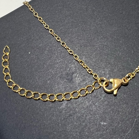 18k Gold Heart Pendant Ball Chain Necklace - Picture 4 of 4